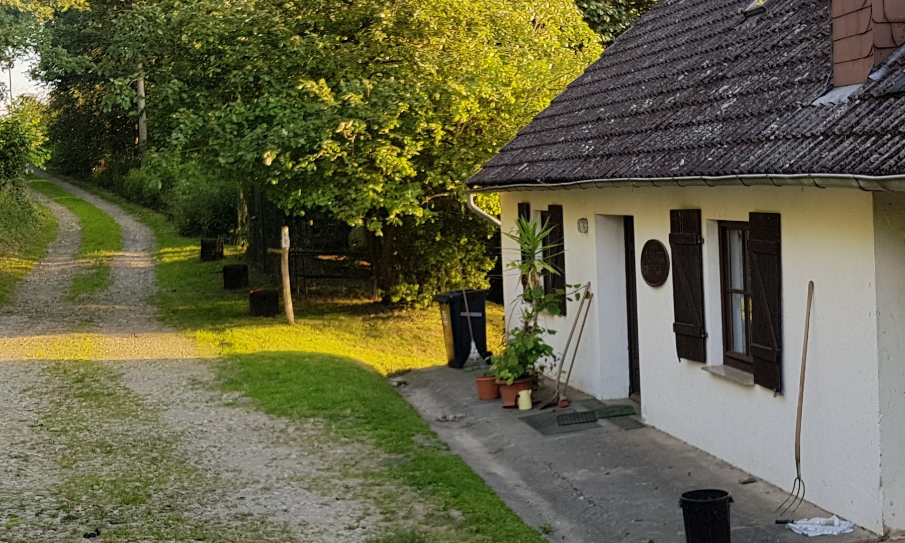 Der Zugang zur Alten Mühle